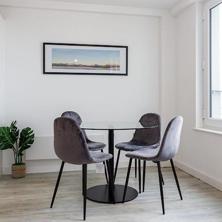 Contemporary 2 Bedroom Duplex In Salford 맨체스터 외부 사진