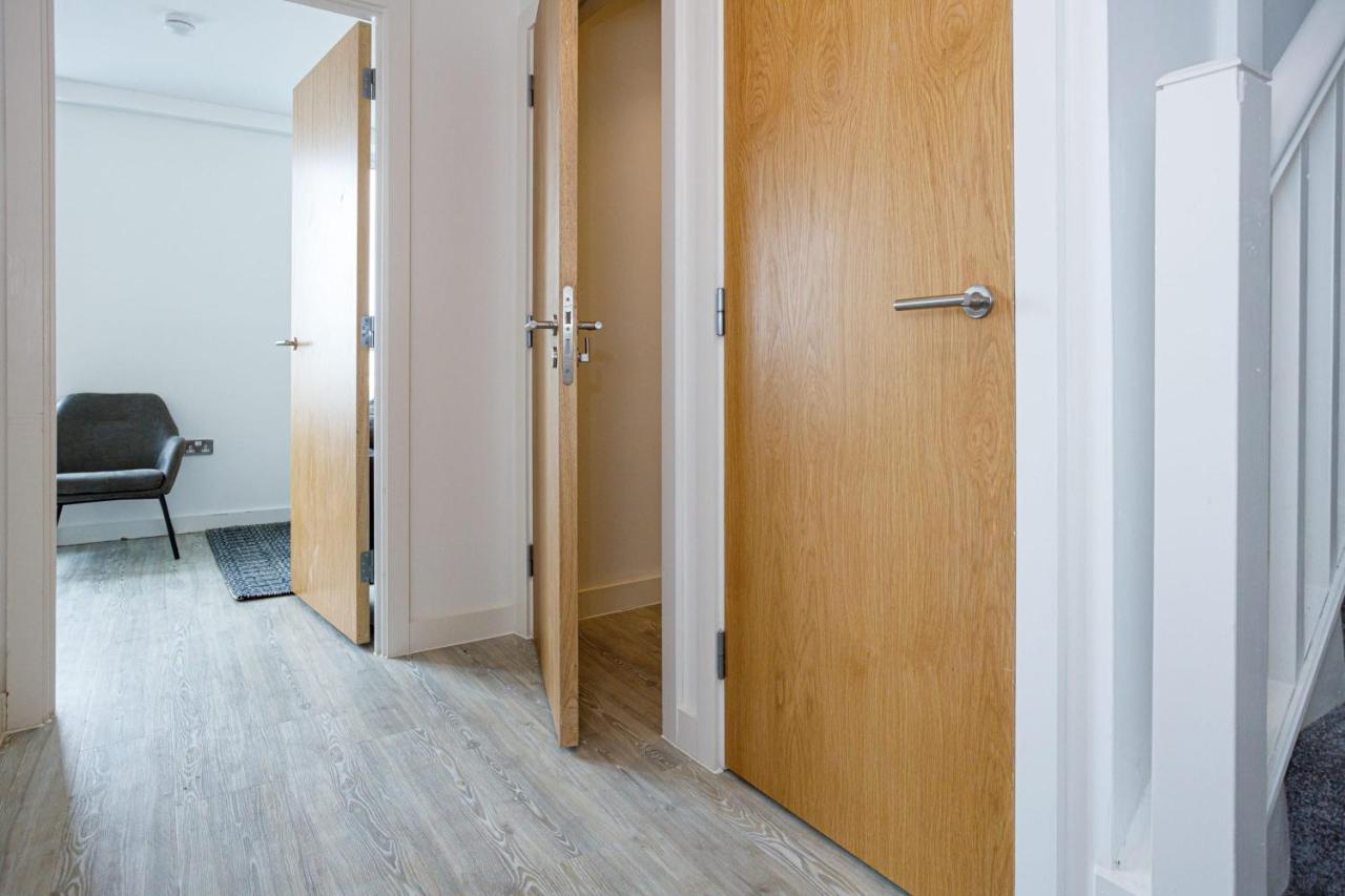 Contemporary 2 Bedroom Duplex In Salford 맨체스터 외부 사진