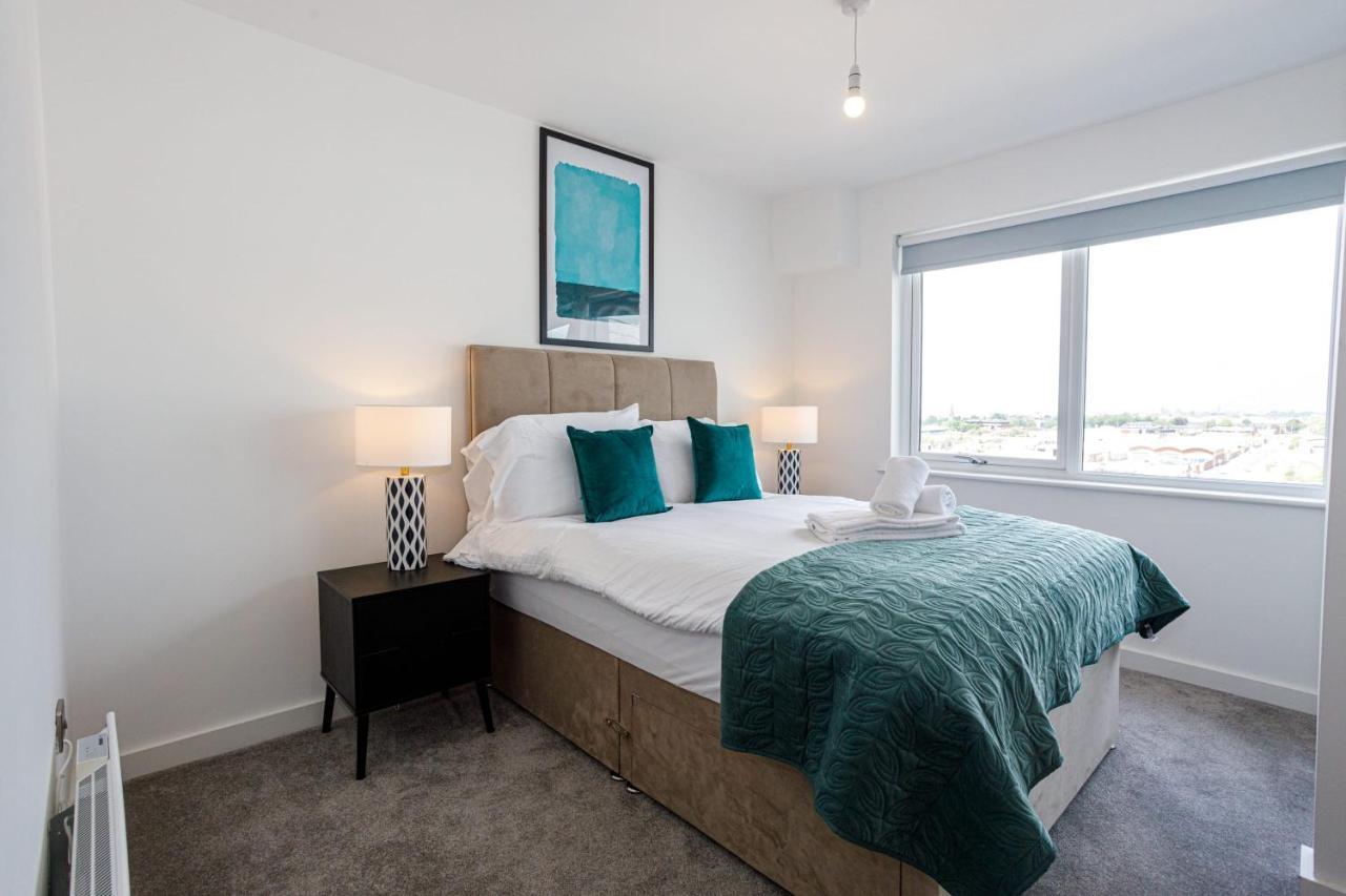Contemporary 2 Bedroom Duplex In Salford 맨체스터 외부 사진